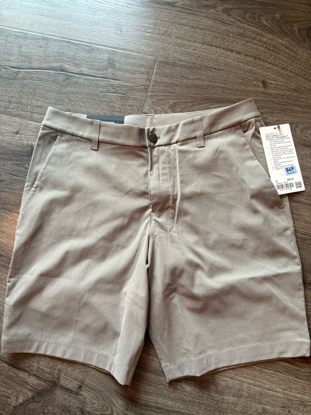lululemon Men's ABC Shorts 32